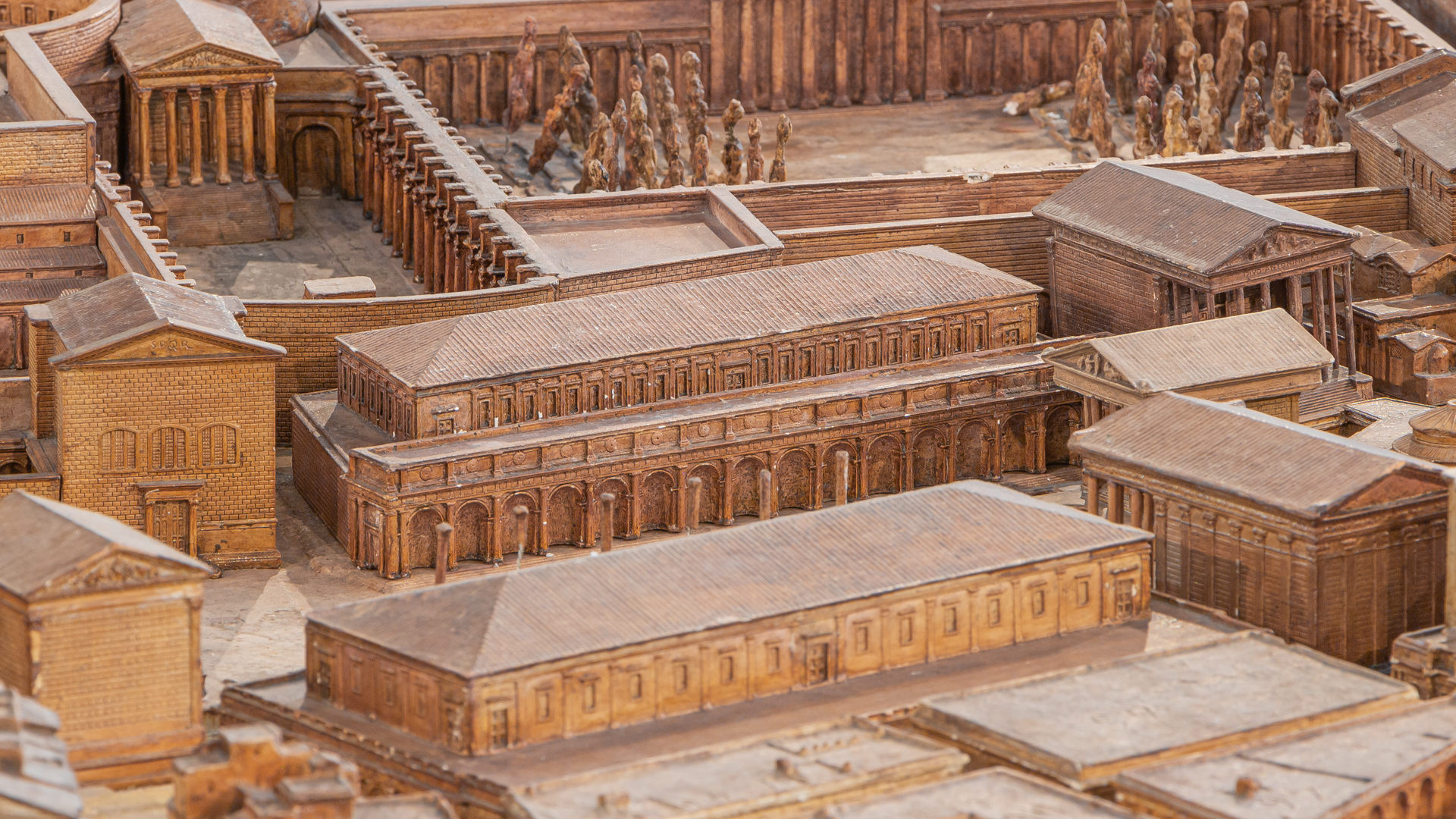 BasiliqueEmilienne : Photo de la maquette réalisée par P.Bigot.