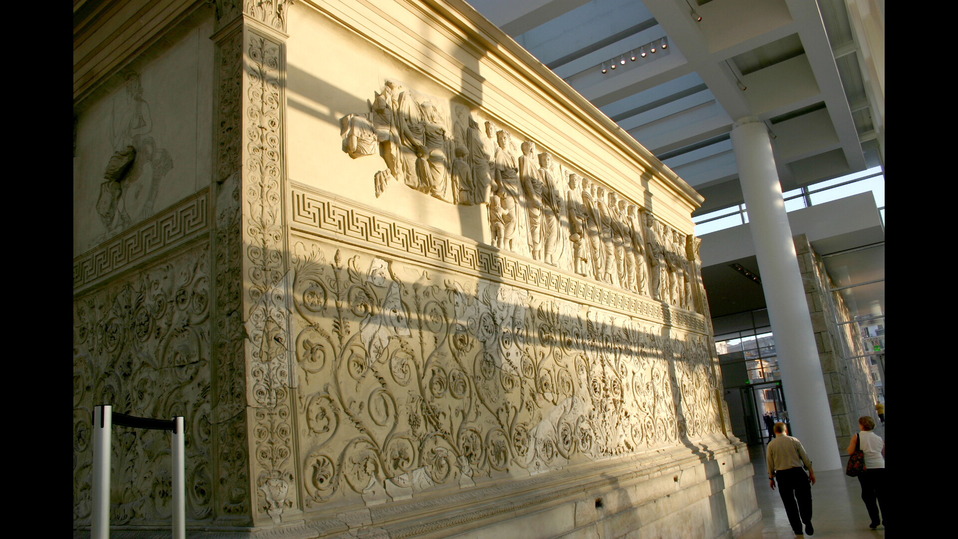 Ara Pacis : Photo prise à Rome aujourd'hui. Autel de la Paix