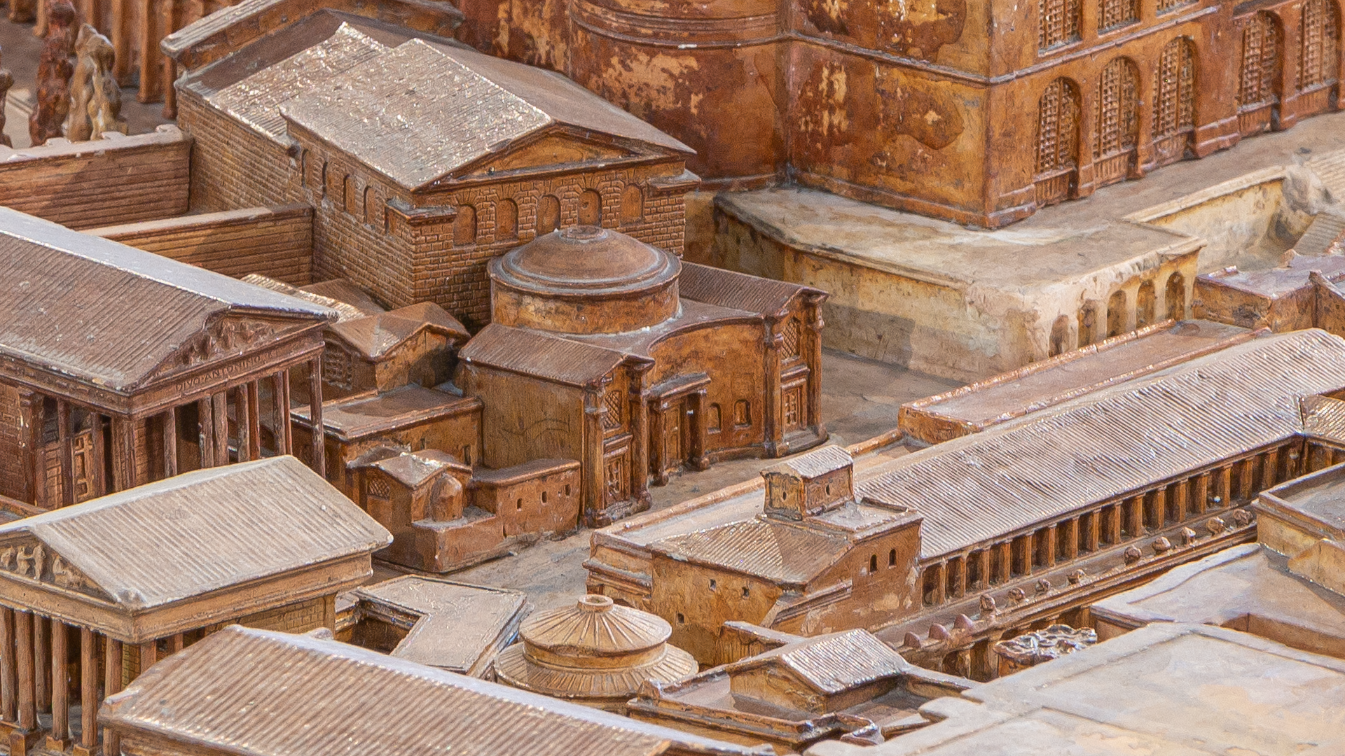 Temple dit de Romulus : Photo de la maquette réalisée par P.Bigot.