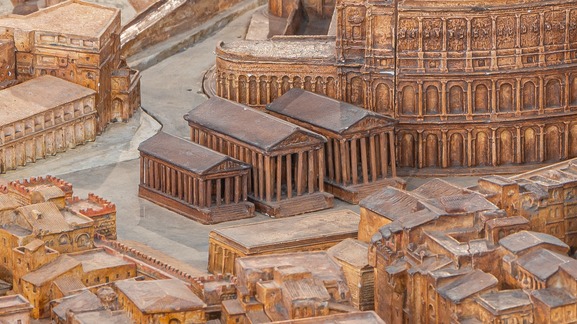Temple de Junon Sospita (Forum Holitorium) : Photo de la maquette réalisée par P.Bigot.