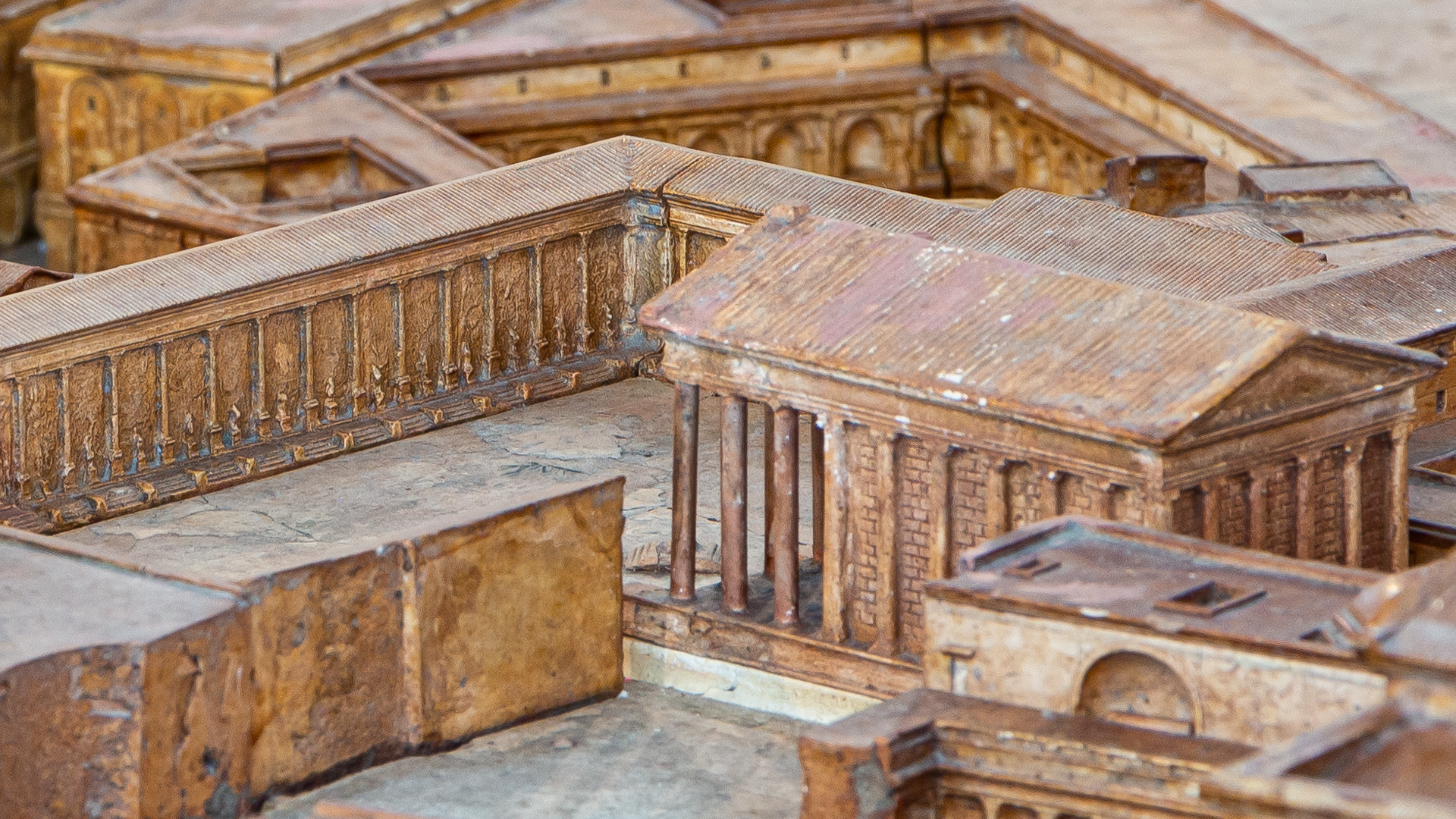 Portique des Danaïdes : Photo de la maquette réalisée par P.Bigot.