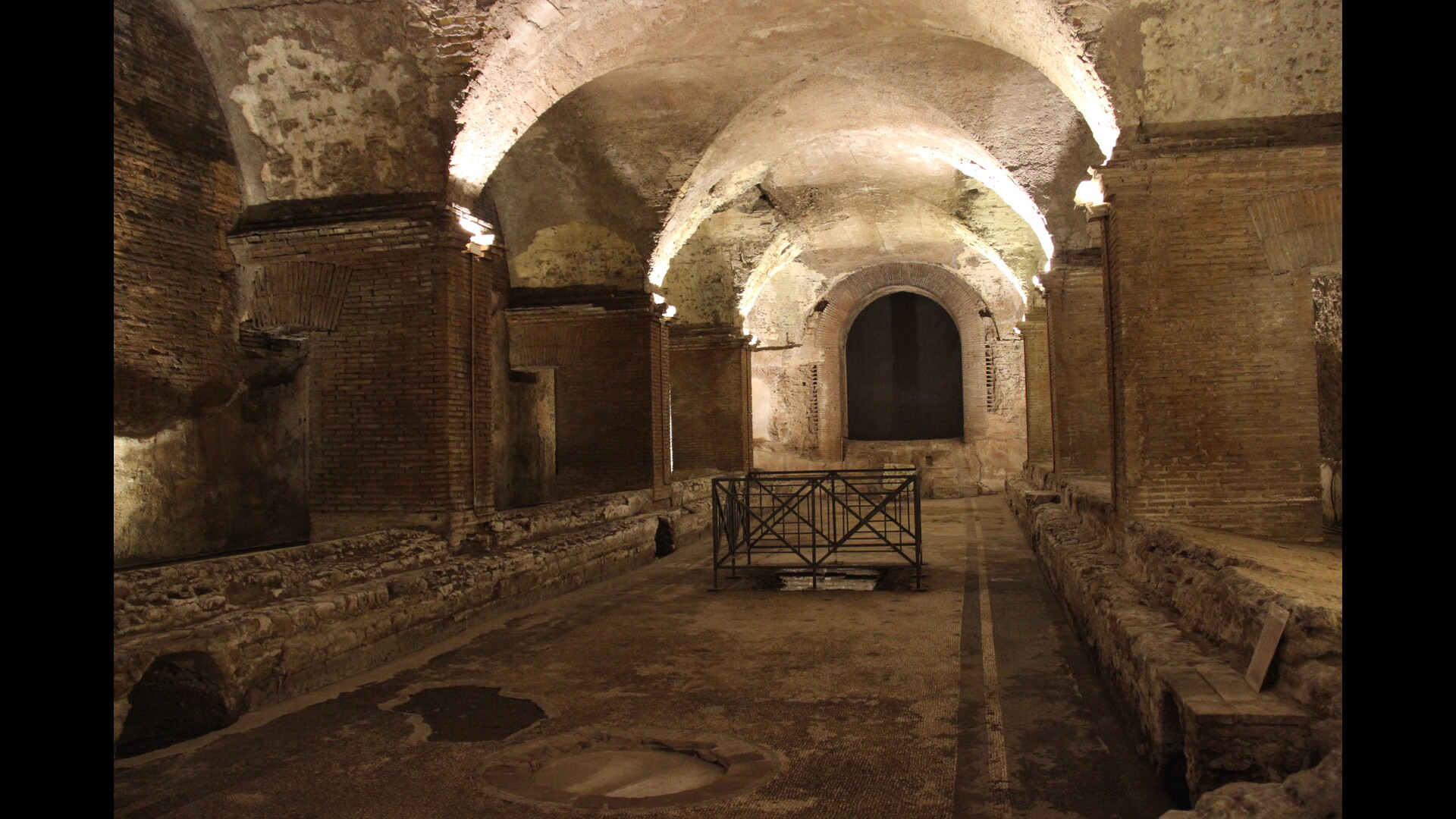 Mithraeum des thermes de Caracalla : Photo prise à Rome aujourd'hui.