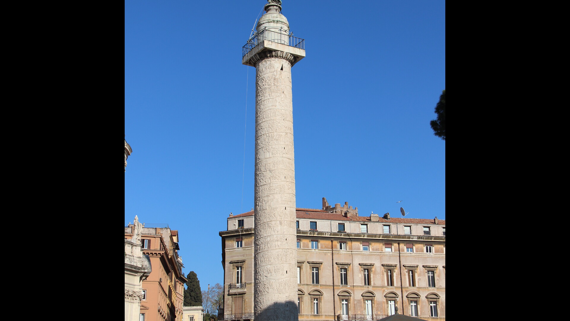 Colonne de Trajan : Photo prise à Rome aujourd'hui.