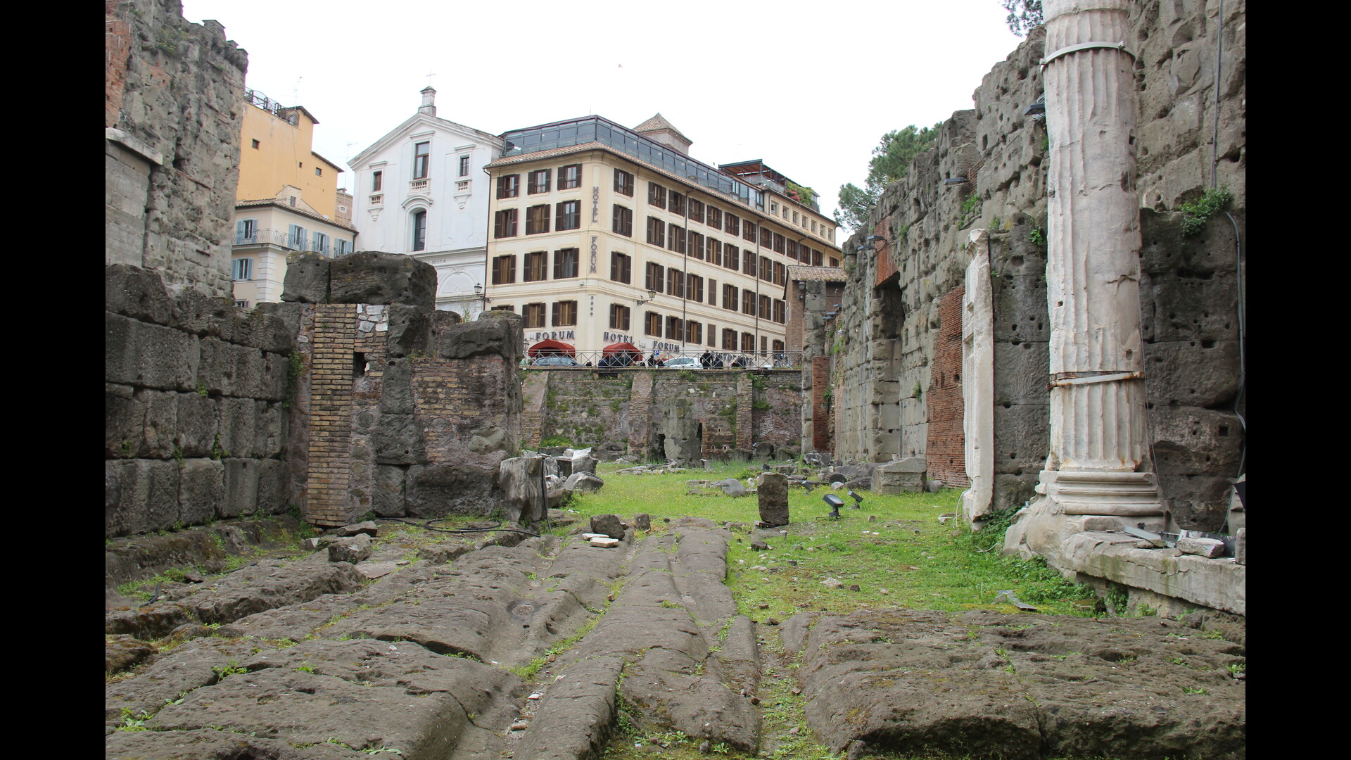 ForumNerva : Photo prise à Rome aujourd'hui. Forum de Nerva